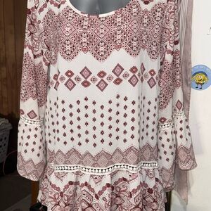 C Maroon, White Patterned Tunic Top Size L Made In Vietnam 97% Polyester